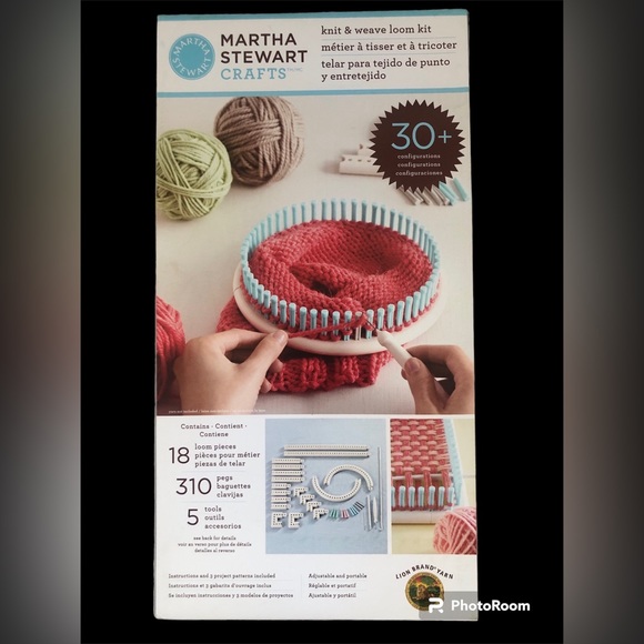 Martha Stewart Crafts Knit & Weave Loom Kit. Never Opened! - Picture 1 of 4